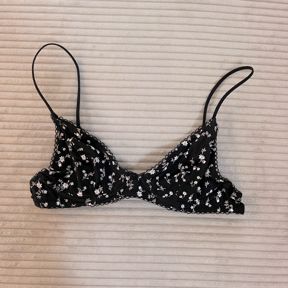 H&M Black Floral Bralette with Loop detailed Spaghetti Strap